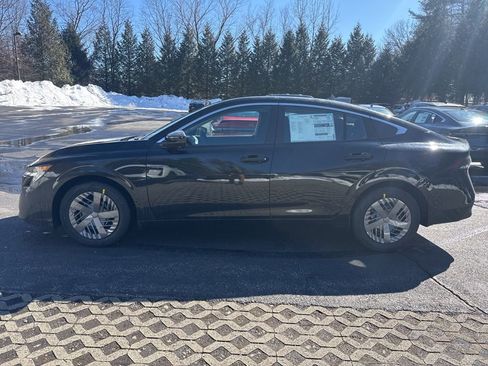 New 2026 Nissan Sentra SV w/ Floor Mat Package image 4