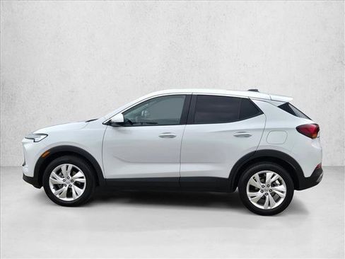 Used 2025 Buick Encore GX Preferred FWD image 9