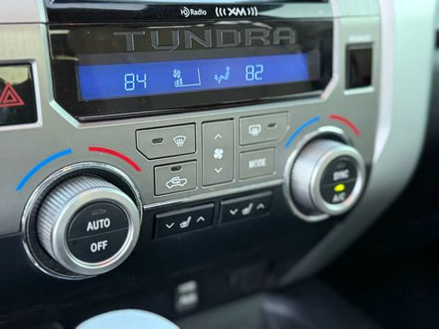 Used 2015 Toyota Tundra Limited image 32