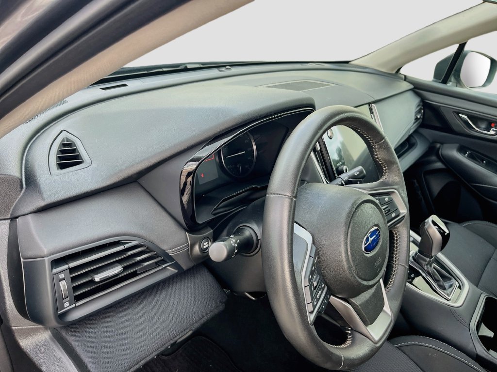 Used 2025 Subaru Legacy Premium AWD/4WD image 9
