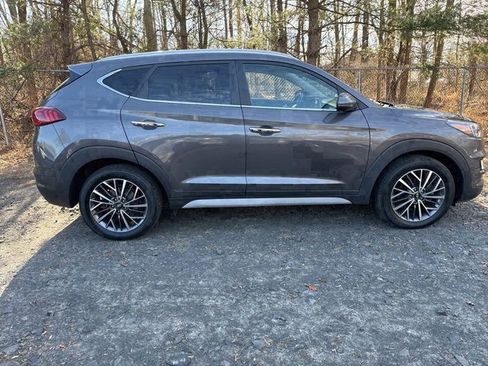 Certified 2021 Hyundai Tucson Limited w/ Cargo Package image 7