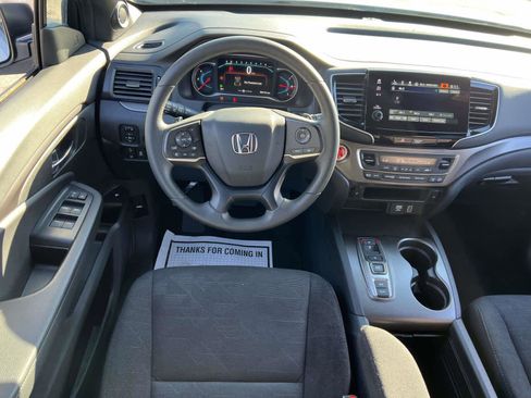 Used 2022 Honda Pilot Sport image 14
