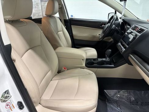Used 2016 Subaru Legacy 3.6R Limited image 19