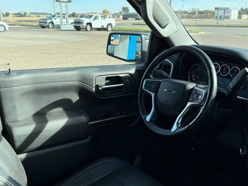 Used 2019 Chevrolet Silverado 1500 LT Trail Boss image 16