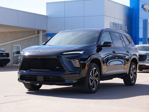 Used 2026 Buick Enclave Sport Touring image 8