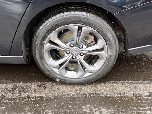 Used 2023 Honda Accord EX image 9