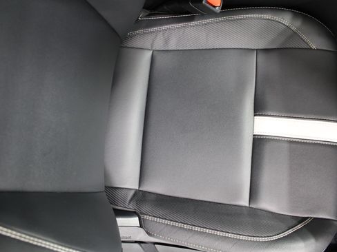 Used 2025 Toyota Camry SE FWD image 26