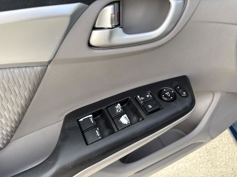 Used 2014 Honda Civic EX image 21