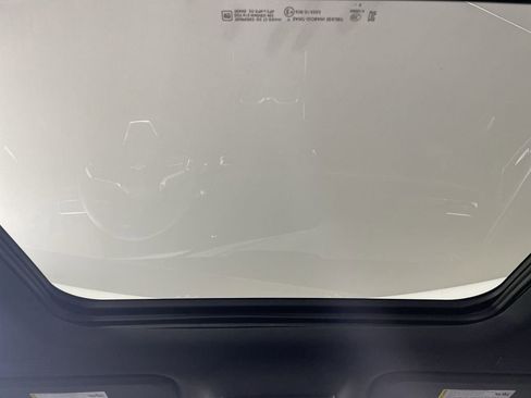 New 2026 Chevrolet Traverse LT w/ Sun and Wheel Package image 19