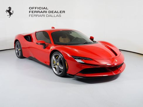 Used 2022 Ferrari SF90 Stradale image 1