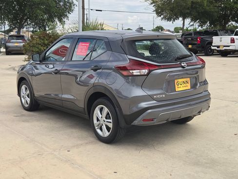 Certified 2025 Nissan Kicks Play S FWD image 5