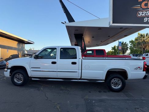 Used 2004 GMC Sierra 2500 SLE image 4