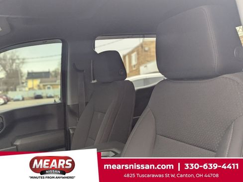 Used 2022 Chevrolet Silverado 1500 Custom image 30