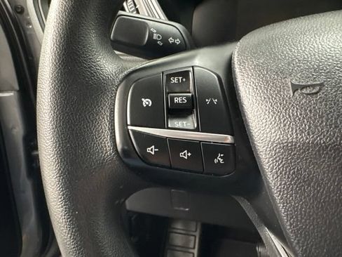Used 2025 Ford Escape Active AWD/4WD image 19