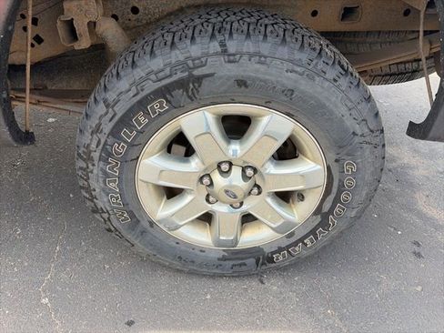 Used 2013 Ford F150 XLT w/ Luxury Equipment Group AWD/4WD image 9