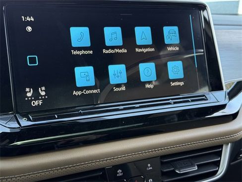 New 2026 Volkswagen Atlas Cross Sport SE image 15