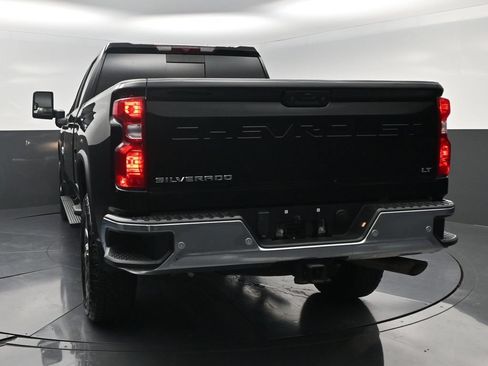 Used 2025 Chevrolet Silverado 2500 LT w/ Texas Edition AWD/4WD image 17