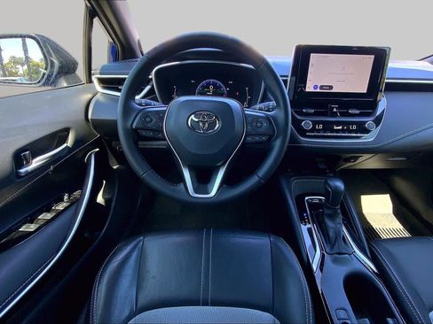 Certified 2025 Toyota Corolla XSE FWD image 5