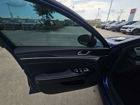 Used 2025 Kia K5 GT-Line FWD image 11
