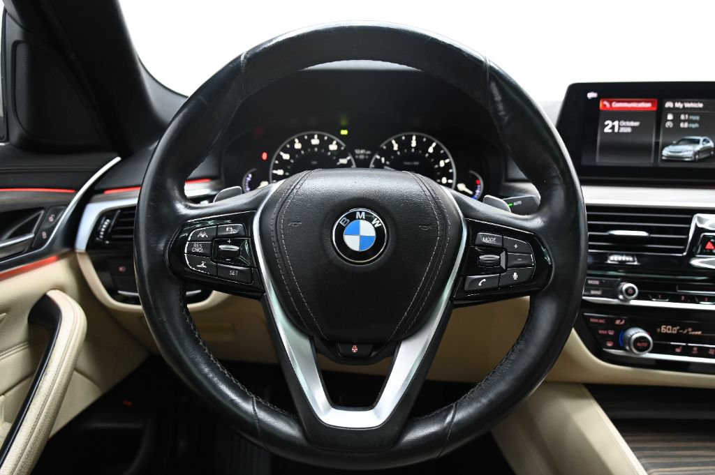 Used 2017 BMW 540i xDrive AWD/4WD image 28