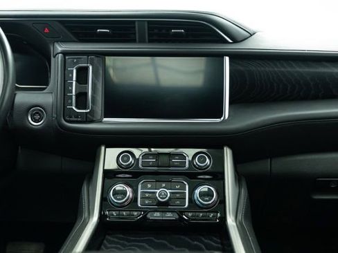 Used 2023 GMC Yukon XL Denali image 18
