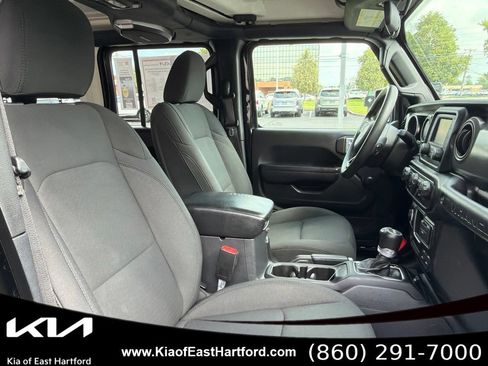 Used 2021 Jeep Wrangler Unlimited Sport AWD/4WD image 11