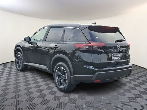 New 2026 Nissan Rogue SV w/ SV Premium Package image 4