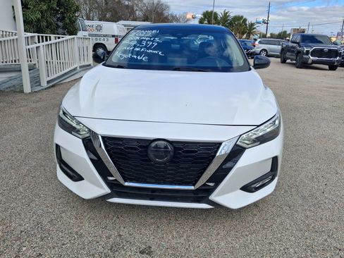 Used 2022 Nissan Sentra SR w/ Midnight Edition FWD image 3