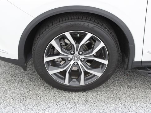 Used 2024 Acura MDX SH-AWD w/ Technology Package image 11