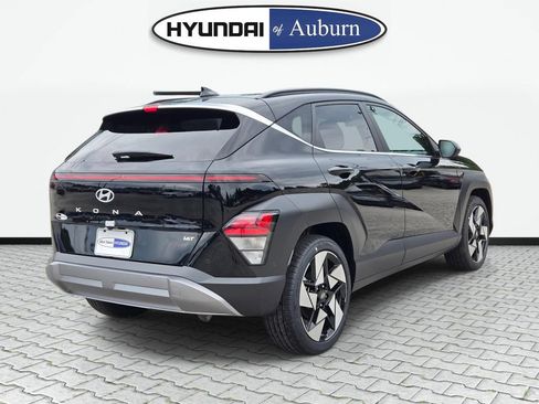 New 2026 Hyundai Kona Limited FWD image 5