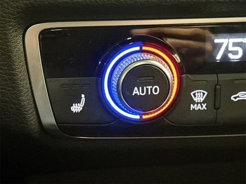 Used 2018 Audi A3 2.0T Premium w/ Convenience Package image 22