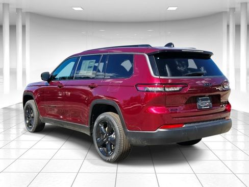 New 2026 Jeep Grand Cherokee L Limited w/ Limited Altitude Package AWD/4WD image 5