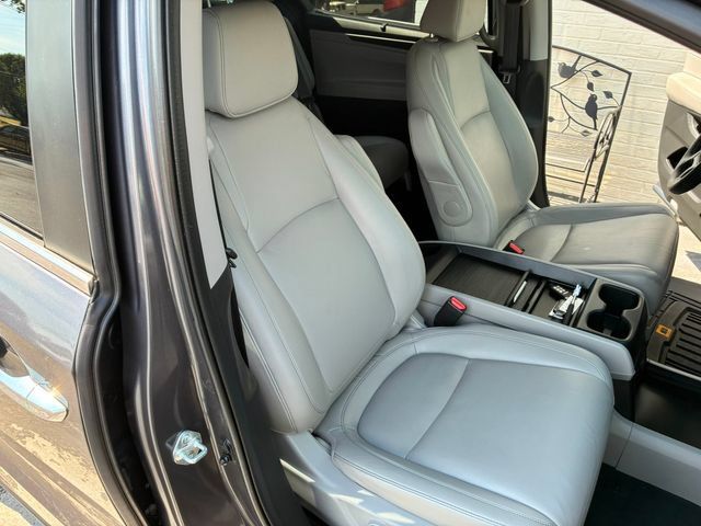 Used 2022 Honda Odyssey Touring image 24