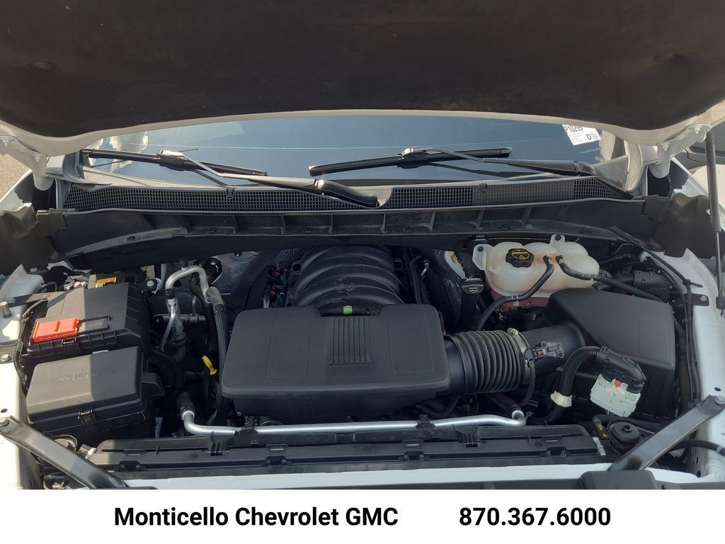 Certified 2024 Chevrolet Silverado 1500 LT AWD/4WD image 13