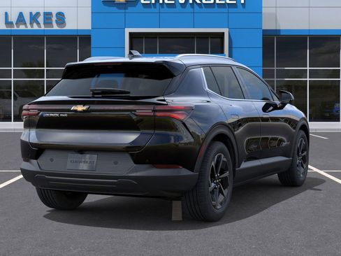 New 2026 Chevrolet Equinox EV LT AWD/4WD image 4