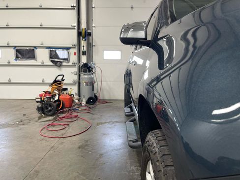 Used 2019 Chevrolet Colorado LT w/ Luxury Package, Chrome image 25