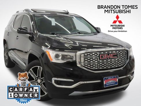 Used 2018 GMC Acadia Denali w/ Technology Package FWD image 1