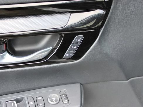 Used 2023 Honda CR-V Sport Touring image 9