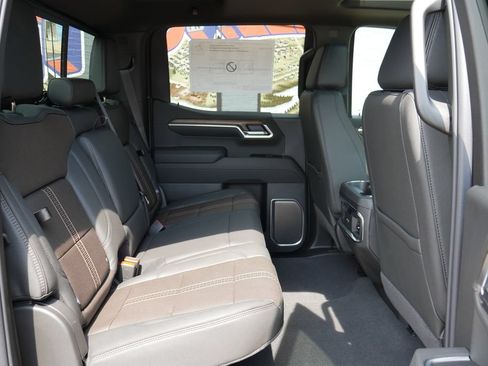 New 2026 Chevrolet Silverado 1500 High Country AWD/4WD image 13