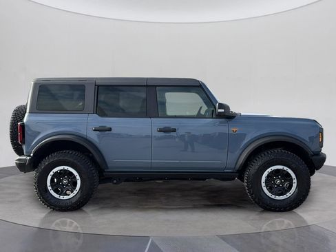 Used 2024 Ford Bronco Badlands w/ Sasquatch Package image 8