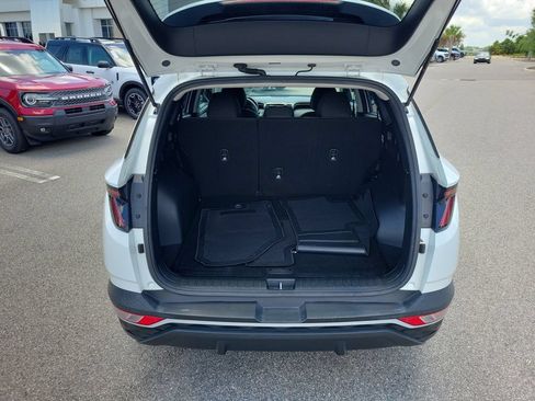 Used 2022 Hyundai Tucson SEL FWD image 9