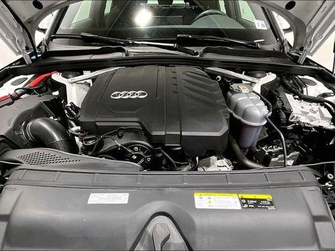 Certified 2023 Audi A4 2.0T Premium w/ Convenience Package image 9