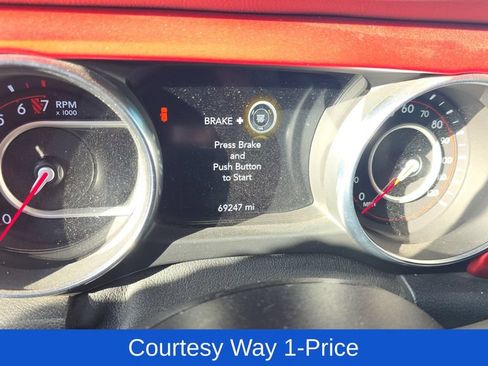 Used 2020 Jeep Wrangler Unlimited Rubicon AWD/4WD image 13