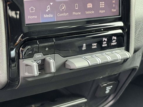New 2026 RAM 2500 Tradesman AWD/4WD image 5