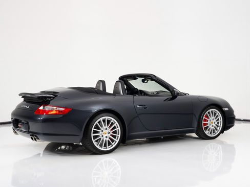 Used 2006 Porsche 911 Carrera S image 3