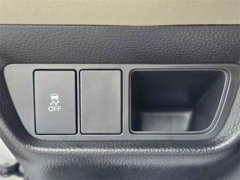 New 2026 Honda HR-V LX image 14