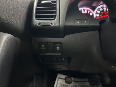 Used 2012 Nissan Altima 2.5 SL w/ 2.5SL Pkg image 35