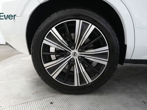 Used 2023 Volvo C40 P8 Recharge Plus AWD/4WD image 22
