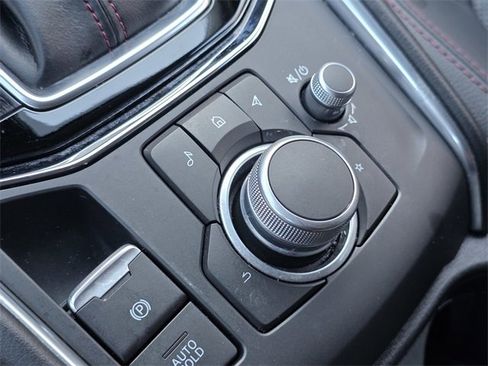 Certified 2025 MAZDA CX-5 Carbon Edition image 23
