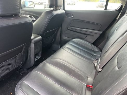 Used 2017 Chevrolet Equinox LS image 28